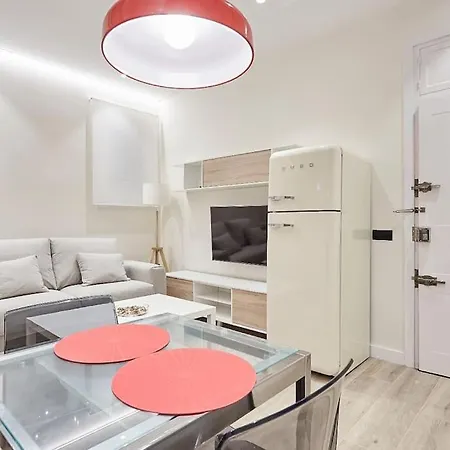 Nice Apartment In Calle Hortaleza 96 Madrid Buitenkant foto